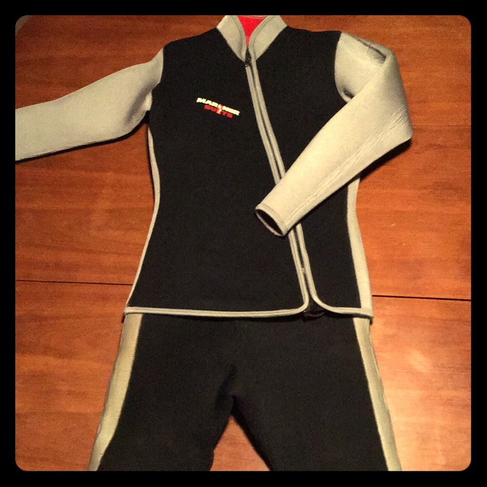 Wetsuit 🌊 90% Neoprene high quality